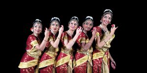 Bharatanatyam Dance students at Srishti performing in Traditional Costume